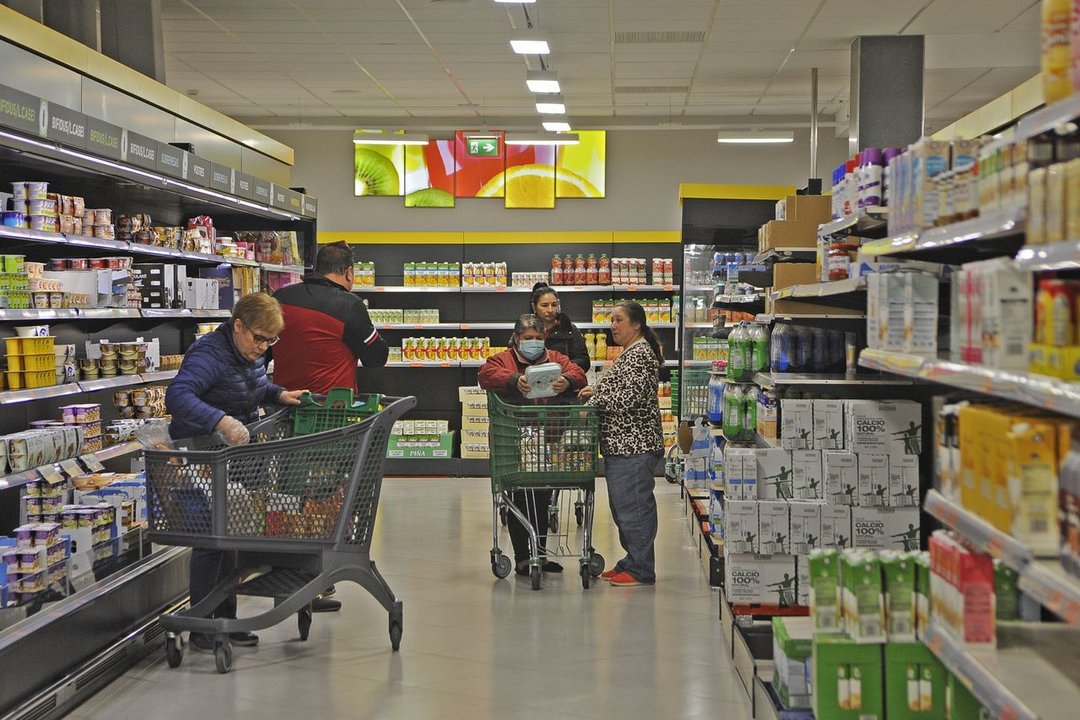 Ourense 14/3/20
Crisis coronavirus
Supermercado mercadonn A Ponte
Fotos Martiño Pinal