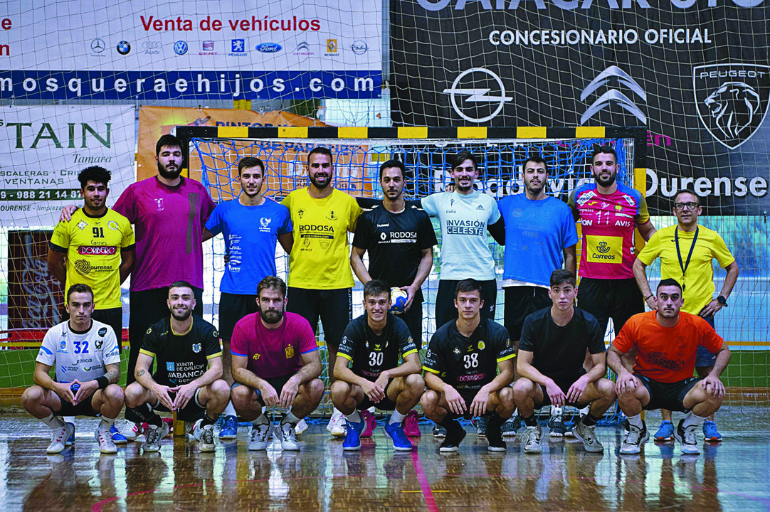 Los jugadores del Ribeiro Rodosa que integran el nuevo proyecto del equipo ribadaviense.