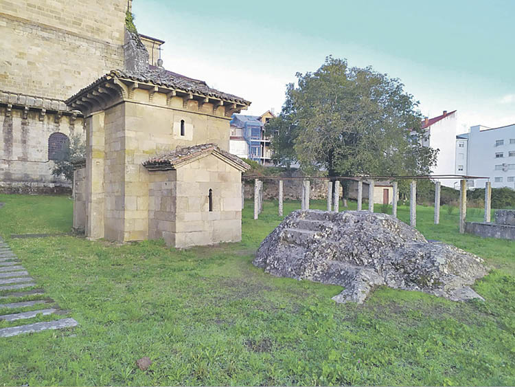 La parcela donde se ubica la capilla de San Miguel pasa a ser de titularidad municipal.