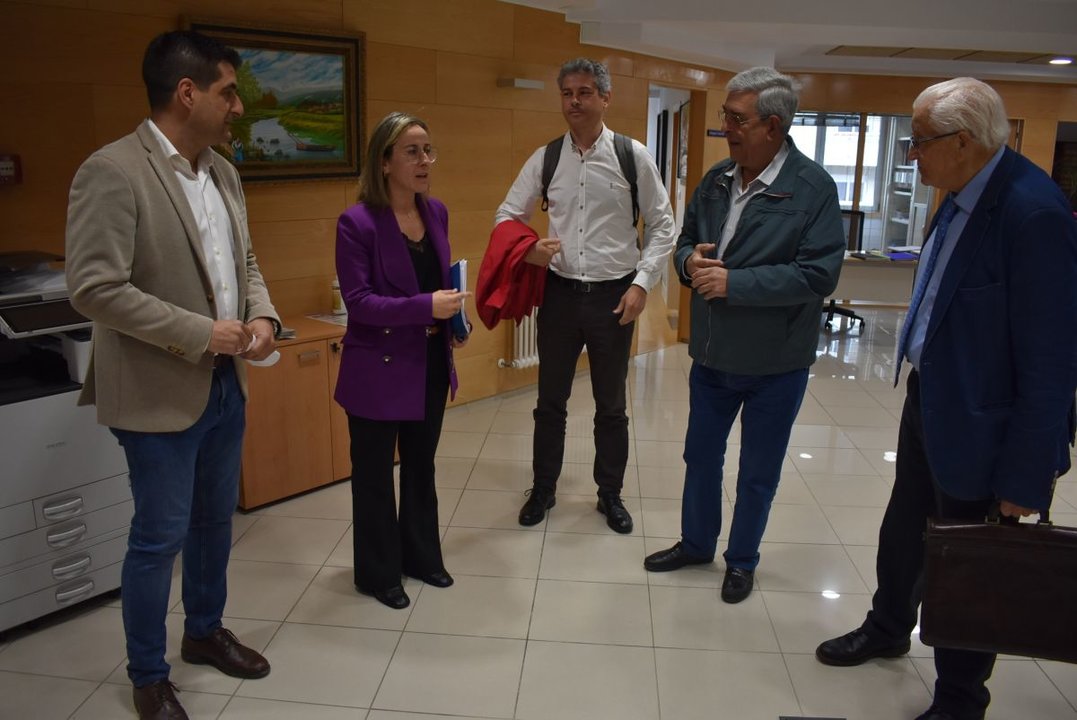 Gabriel Alén, Ethel Vázquez, Carlos Gómez y Avelino Luis durante el encuentro.