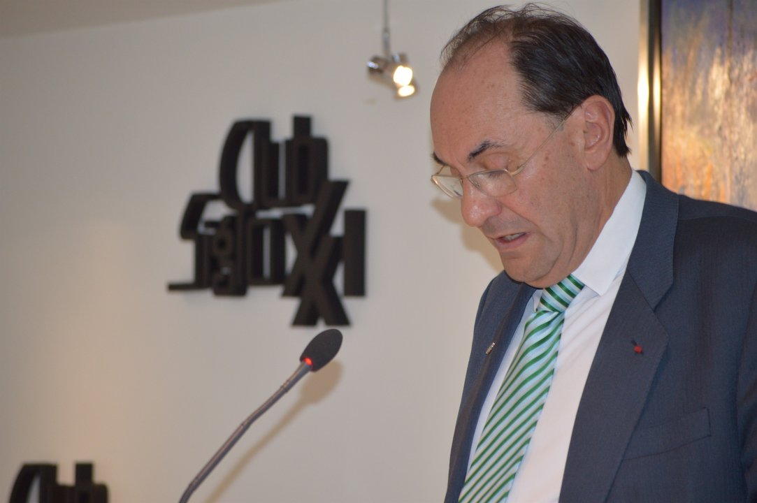 Foto de archivo de Alejo Vidal-Quadras durante una intervención en el club siglo XXI. Foto: EP.