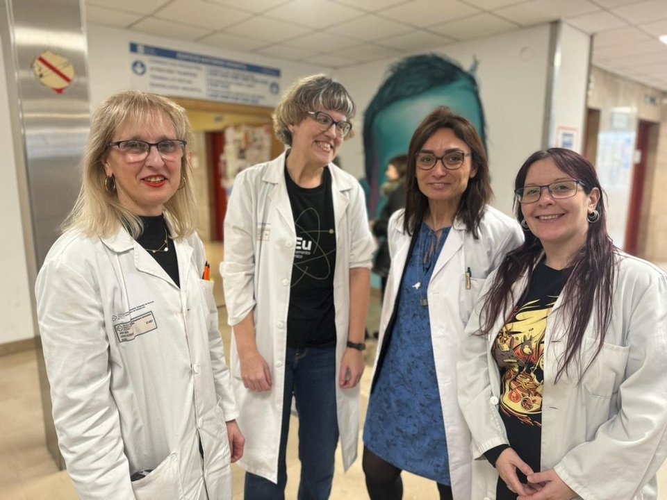 Ana Udías, Bea Gómez, María Tajes y Beatriz Montoya, del servicio de Psiquiatría del CHUO.