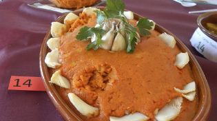 Imagen de uno de los platos de ajobacalao presentados al concurso gastronómico