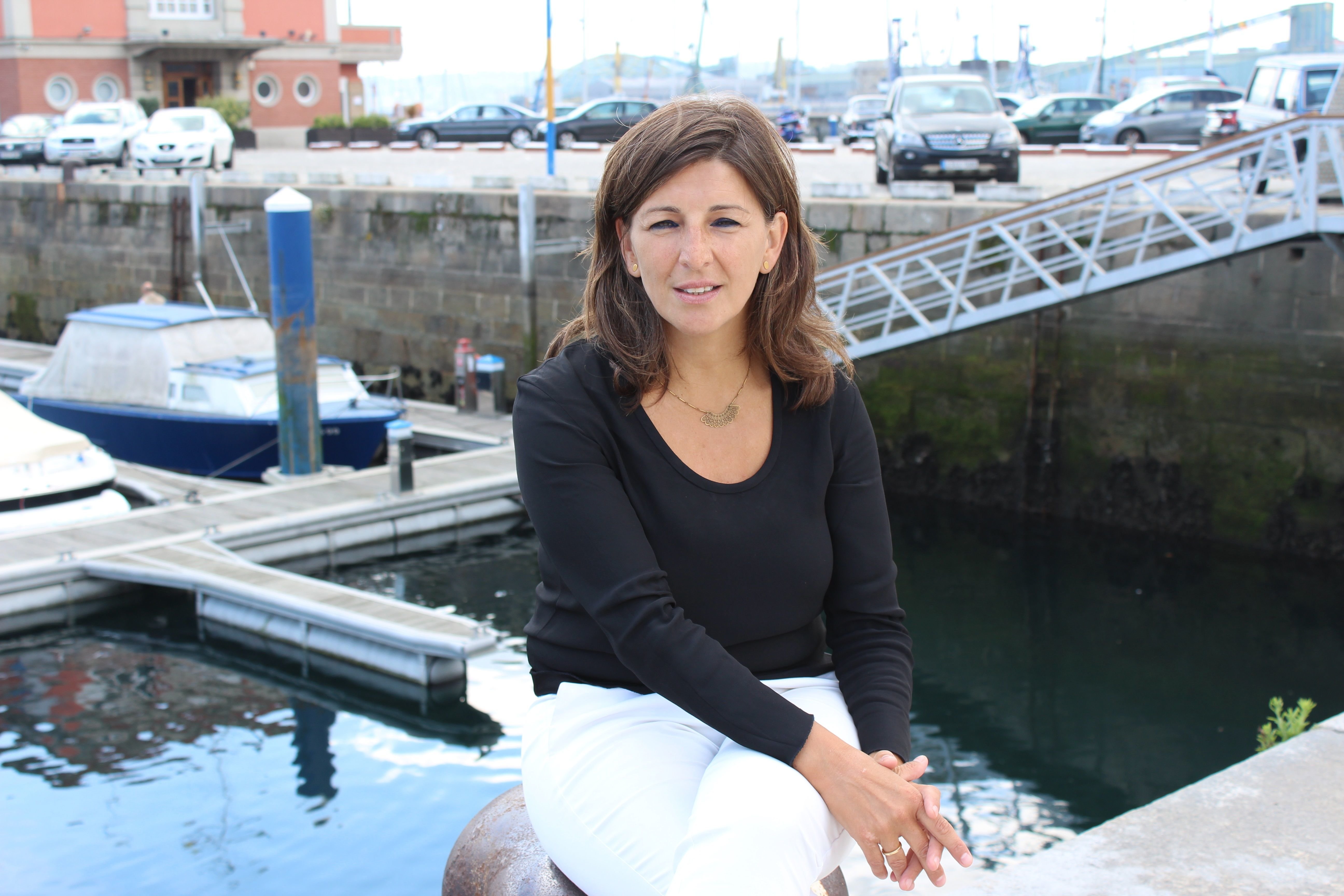 Yolanda Díaz en el puerto de A Coruña