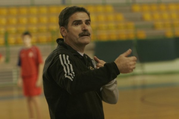 El entrenador madrileño Jesús Candelas, durante su exposición  en el Pazo Paco Paz.