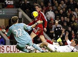 Torres, en la acción en la que logró su gol
