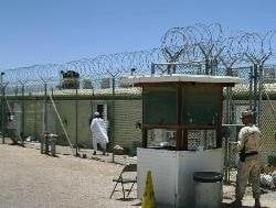 El Gobierno español decidió en 2004 pedir la extradición de tres de los presos de Guantánamo.