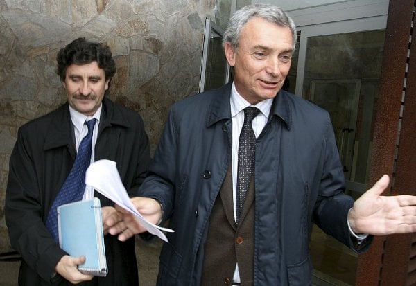 Romero Valeiras, director de Augas de Galicia, tras declarar.