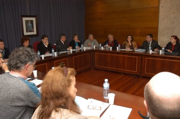 Los concejales de la Corporación, en la sesión plenaria del 27 de marzo. (Foto: Martiño Pinal)