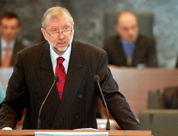 Dimitrij Rupel, ministro de Exteriores esloveno.