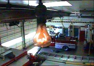 La bombilla del hangar de la estación de bomberos nº 6 de Livermore, California