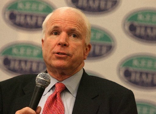 El candidato republicano, John McCain.