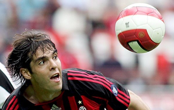 Kaká,durante un partido. (Foto: Archivo)