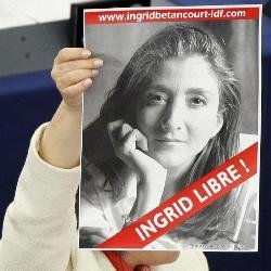 Imagen de un cartel para pedir la liberación de Betancourt.
