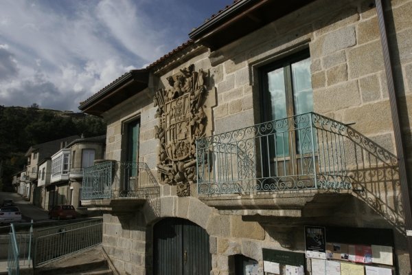 El albergue más próximo a Vilardevós es de la Casa do Escudo de Verín. (Foto: Archivo)