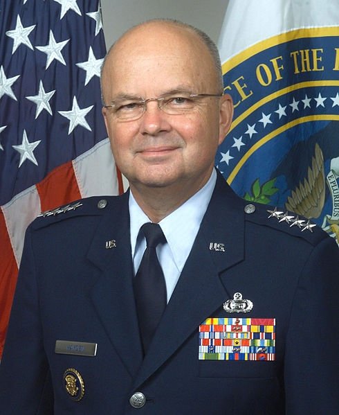 Michael V. Hayden,director de la CIA.