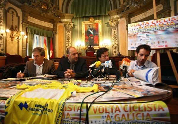 Sabino Cortizo, Sánchez Vidal, Fernando Varela y Ezequiel Mosquera durante la rueda de prensa. (Foto: Pablo Araújo)
