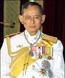 El rey de Tailandia, Bhumibol Adulyadej (Foto: EFE)