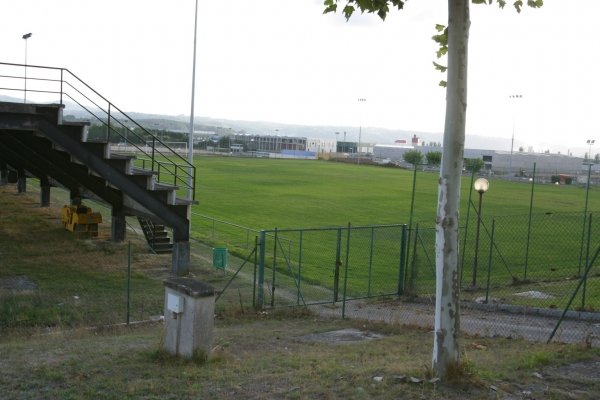 Área deportiva del Parque Tecnológico, que la Diputación sugiere para ubicar el futuro estadio de fútbol de C.D. Ourense. (Foto: José Paz )