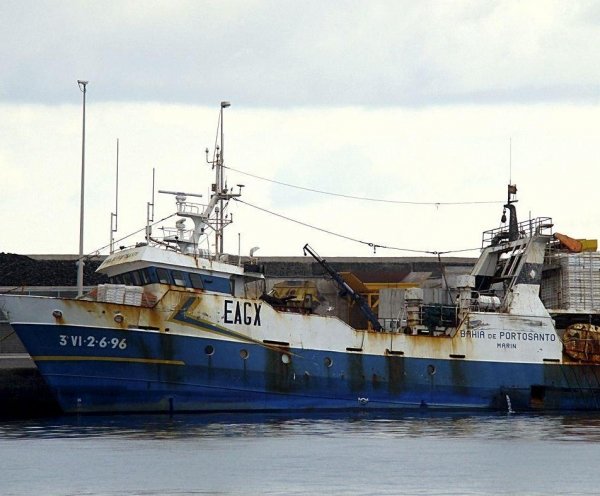 El pesquero gallego 'Bahía de Portosanto'  (Foto: EFE)