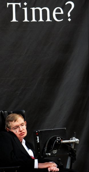 Stephen Hawking, durante la presentación del reloj. (Foto: Chris Radburn)