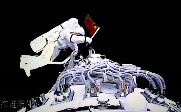 El astronauta chino Zhai Zhigang.