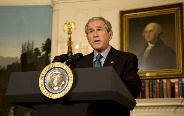 George W. Bush, en rueda de prensa. (Foto: EFE)