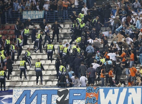 Imagen de archivo de los incidentes registrados durante el partido contra el Olympique.