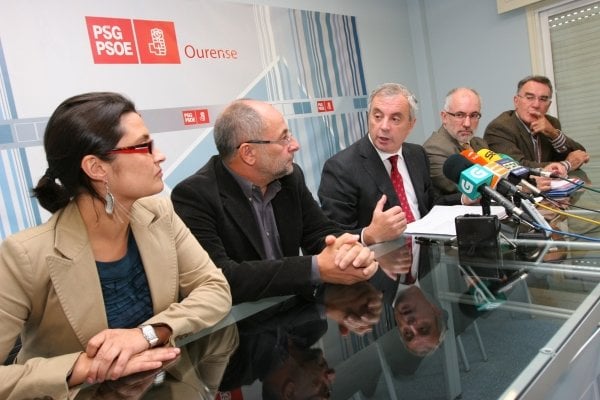 Laura Seara, Francisco Rodríguez, Manuel Vázquez, Miguel Fidalgo y Alfredo García. (Foto: Xesús Fariñas)