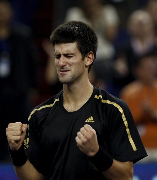 Novak Djokovic celebra su remontada. (Foto: Olivier Weiken)