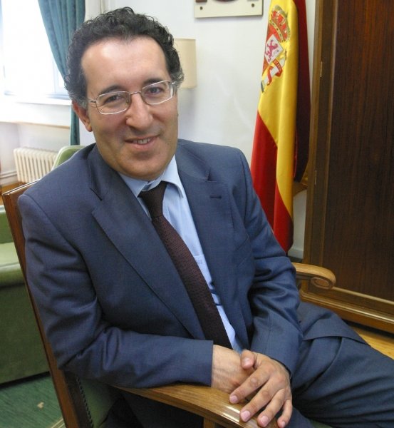 El juez decano de Ourense, Antonio Piña. (Foto: Archivo)