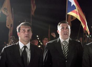 Laporta y Puigcercós, durante el homenaje al ex presidente de la Generalitat Lluís Companys. (Foto: Julián Martín)