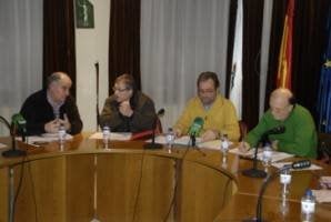 Avelino García, Xoaquín Pérez, Luis Fernández Gudiña y Francisco García, en el último pleno