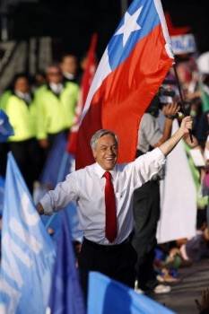 El presidente electo de Chile, Sebastián Piñera, celebrado su victoria.