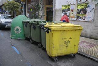 Contenedores de basura en O Barco