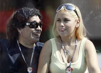 Maradona y su novia, Verónica Ojeda.