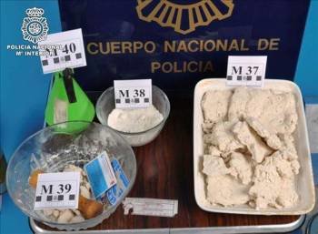 Parte de la droga que se ha incautado la Policía Nacional en una operación desarrollada en Vigo y Madrid. (Foto: EFE)