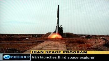Imagen sacada de un vídeo que muestra el lanzamiento del cohete 'Kavoshgar-3'. 