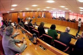 Vista general del pleno celebrado en el Concello de Vigo. (Foto: Salvador Sas)
