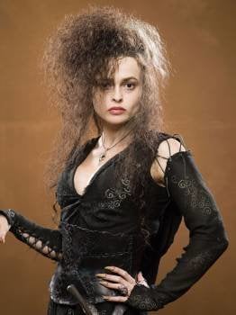 Helena Bonham Carter caracterizada como Bellatrix Lestrange.