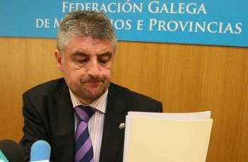 El presidente de la Fegamp, Carlos Fernández Castro. (Foto: ARCHIVO)