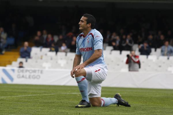 Gastón Cellerino, tras desperdiciar una ocasión de gol el sábado contra el Real Unión. Foto: j.v. landín