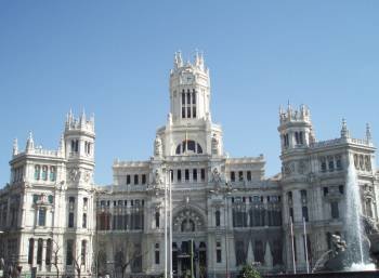 Ayuntamiento de Madrid, cuyo endeudamiento supera el 150 por ciento de su presupuesto. (Foto: ARCHIVO)