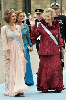 La Reina Sofía también deslumbró en su aparición pública en Estocolmo