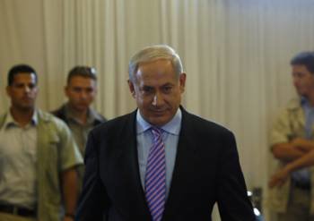 Netanyahu, a su llegada ayer a la Comisión Turkel para declarar. - EFE