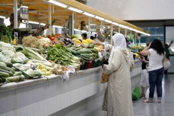 Las frutas y las verduras volvieron a los mercados de Melilla.