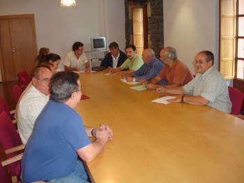 Reunión de la Mesa do Viño, en la Casa Riocigüeño.