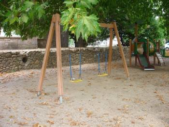 Parque infantil de O Chao. (Foto: J.C.)