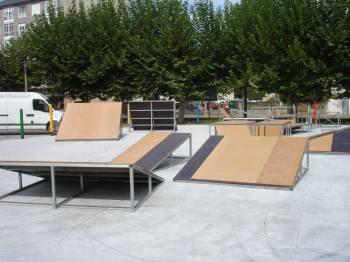 Los aparatos fueron colocados en el futuro 'skatepark'. (Foto: J.C.)