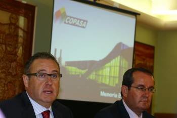 José Luis Suárez, presidente de Copasa, a la izquierda. (Foto: José Paz)